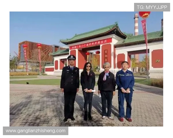 羽毛球场上的追梦旅程:赵伟的坚持与成长故事 羽毛球场上的追梦旅程:赵伟的坚持与成长故事